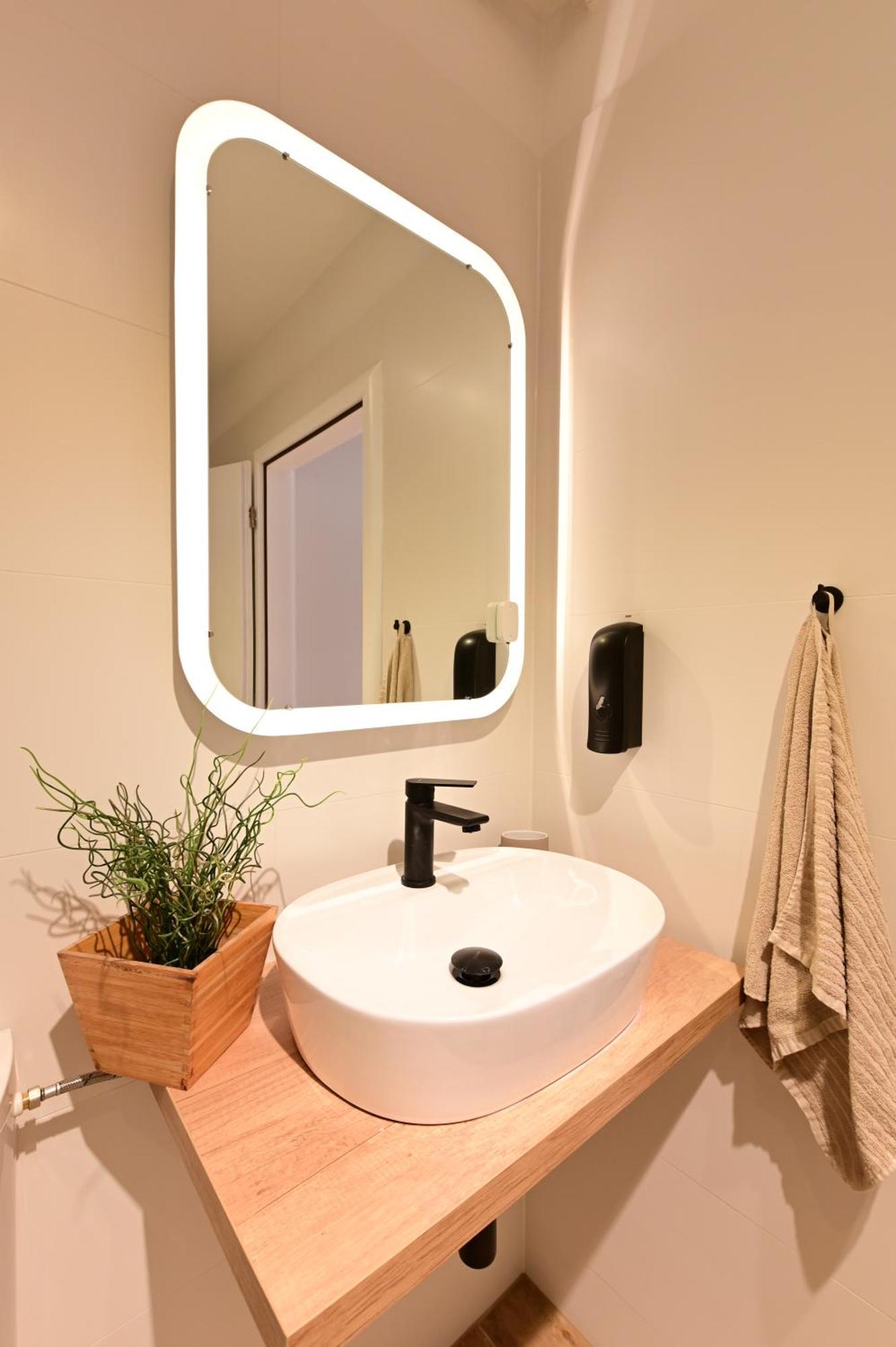 Apartment Delux La Arena With Private Garage Zagreb